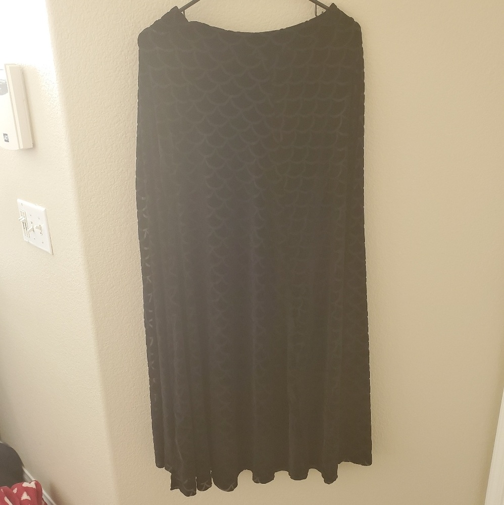 Black Milk Burned Velvet Mermaid Split Skirt - Picture 2 of 5